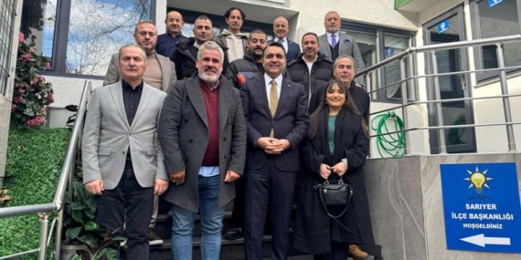 AK Parti Sarıyer basınla bir araya geldi