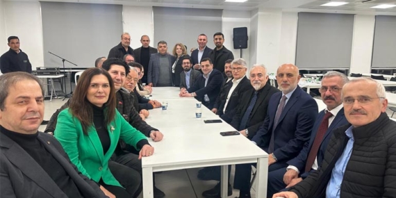 Başkan Aksu’dan, Sivas ve Samsun iftarları buluşması