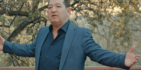 Ali Çelik gurbet yıllarını şarkısıyla dile getirdi