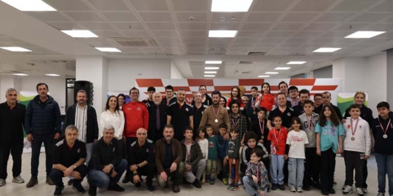 23 Nisan Satranç Turnuvası’nda şampiyonlar belli oldu