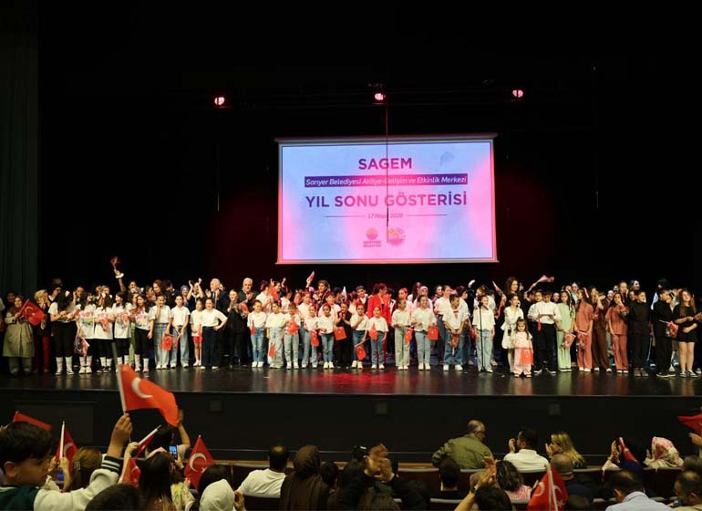 sagem_yilsonu_gosterisi
