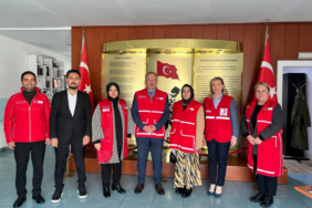 turk_kizilay_sariyer_ilce_plaket