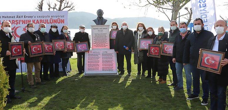 İSTİKLAL_MARŞI_YÜZ_YAŞINDA (1)
