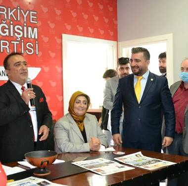 degisim-partisi-sariyer-kongre