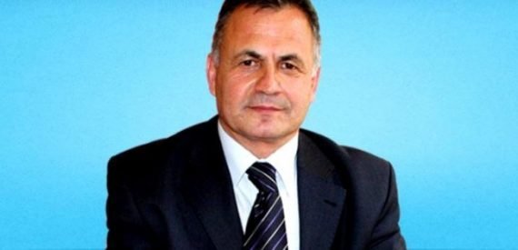 Mehmet Deniz CHP’den istifa etti