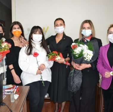 mhp-sariyer-kadinlar-gunu-ziyaret-sariyer-gazetesi