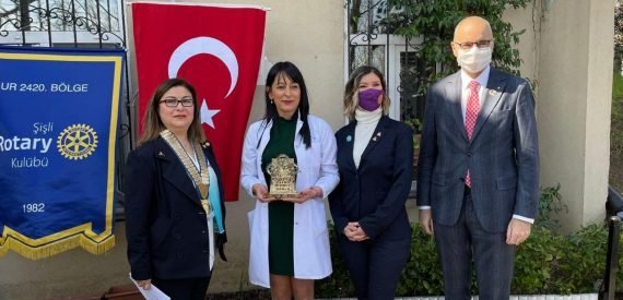 Rotary’den hizmet ödülleri