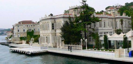 Sait Halim Paşa Yalısı tartışmalı vakfa devredildi!