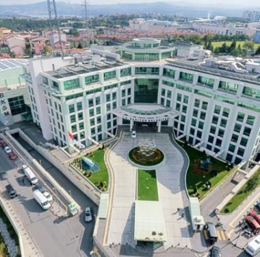 sariyer-belediye-binasi