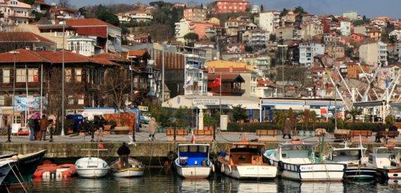 Sarıyer ilçesinde kaç mahalle var?